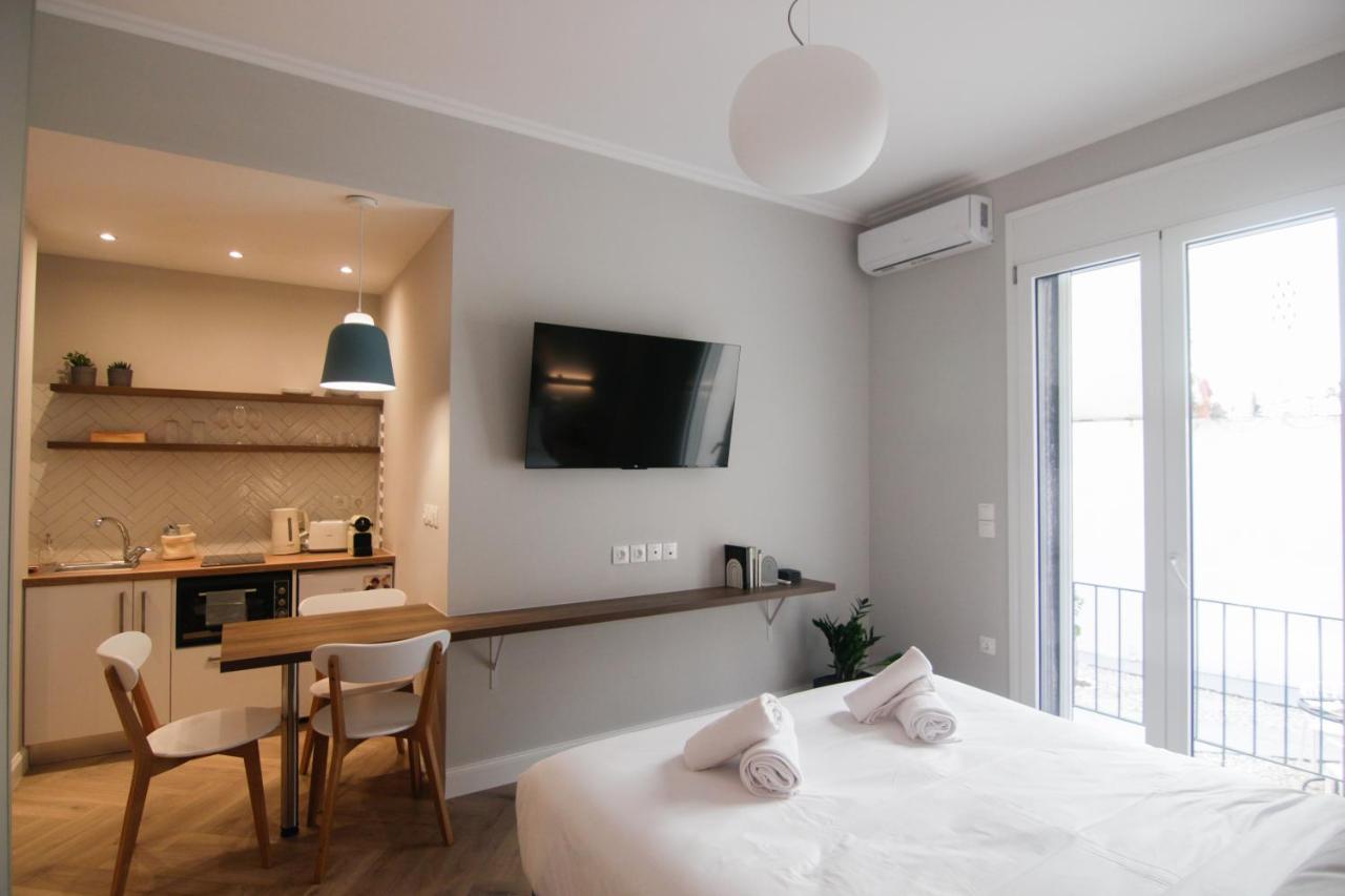Patio Apartment Near Metro & Acropolis Athen Exterior foto